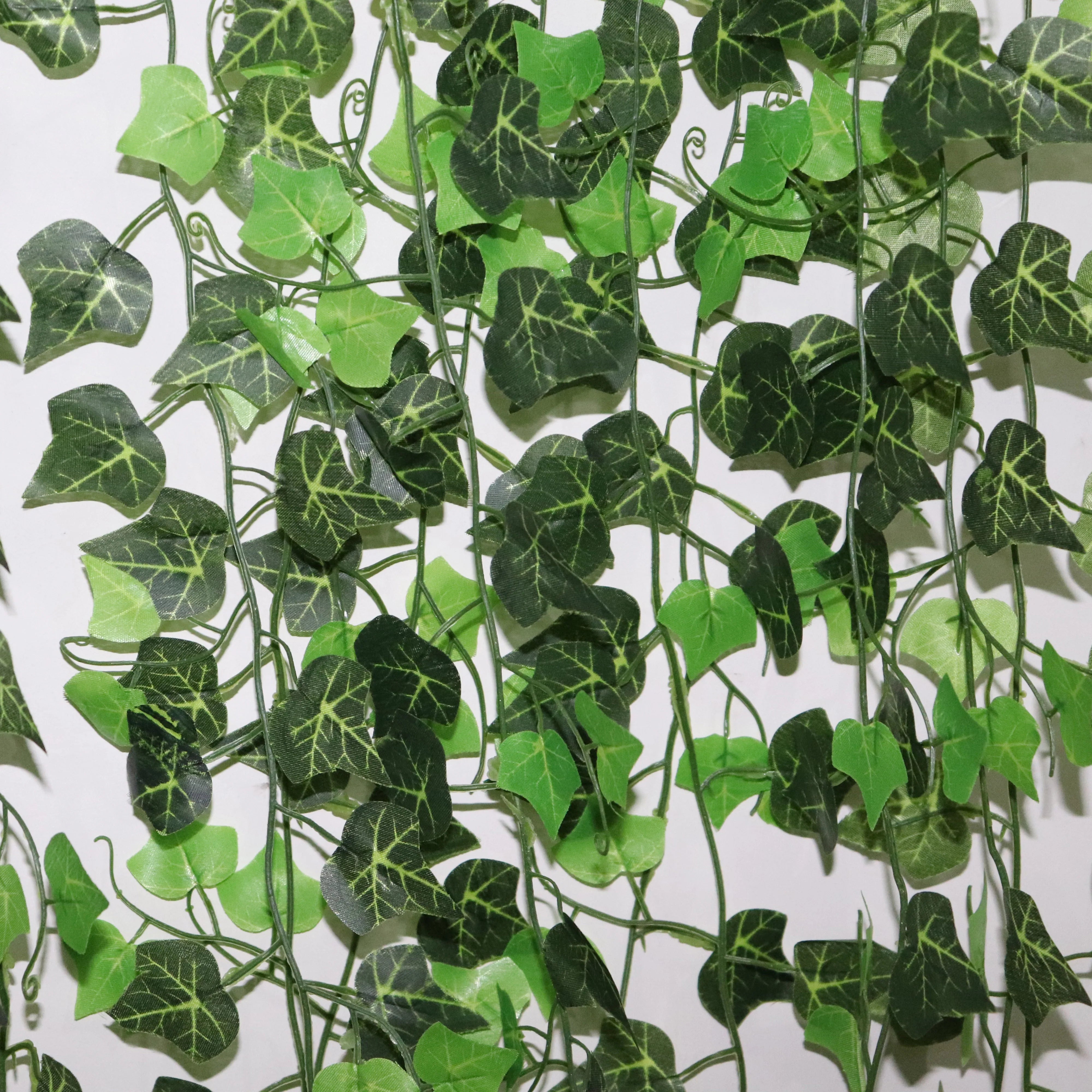 100Pcs Artifical Lvy Leaves 2.4m Creeper Green
