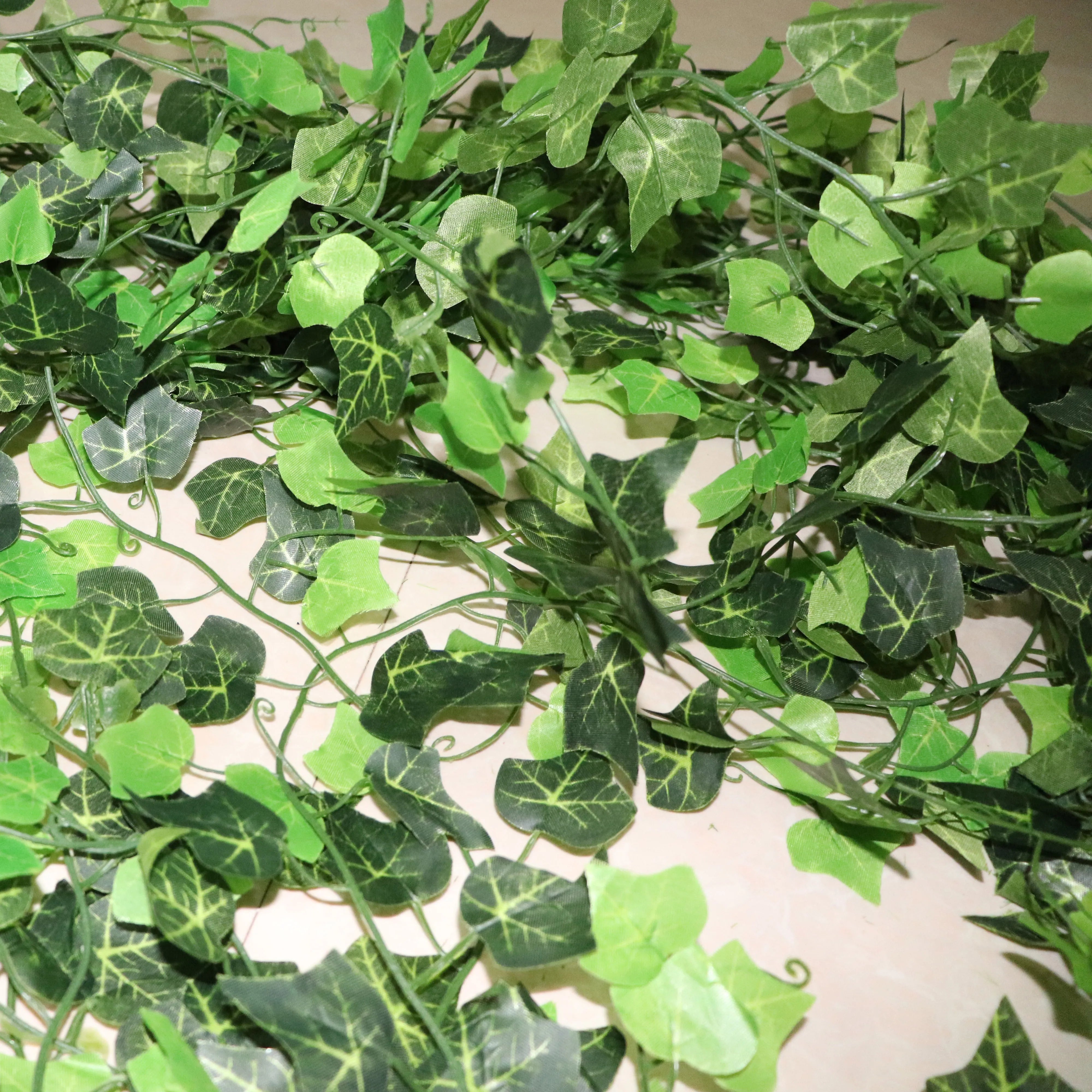 100Pcs Artifical Lvy Leaves 2.4m Creeper Green