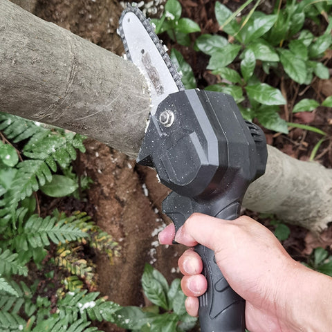 Image of Rechargeable Portable Mini Electric Chainsaw